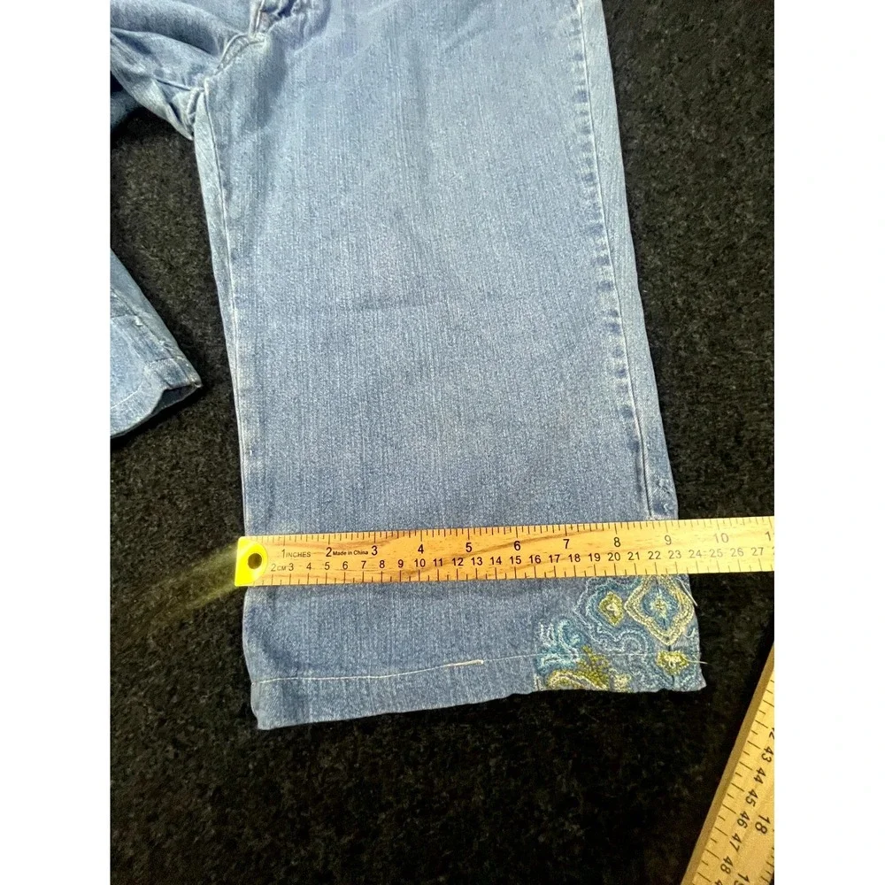 Y2K French Cuff Capri Jeans Women's 12 Blue Denim Embroidered Lace Trim Grunge
